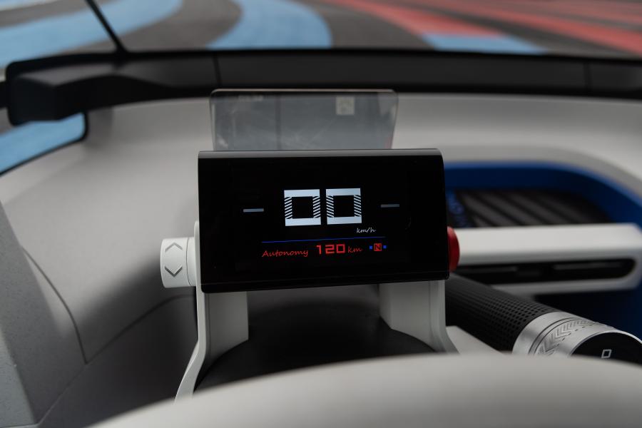 Панель приборов Citroen Ami One Concept 2019 года  (фото 23 из 49)